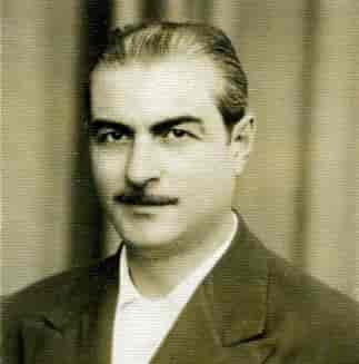 Файл:Kemal Tahir.jpg