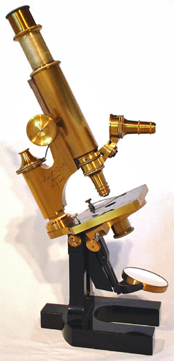 Файл:Microscope Zeiss 1879.jpg