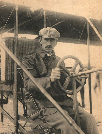 Файл:Curtiss France.jpg