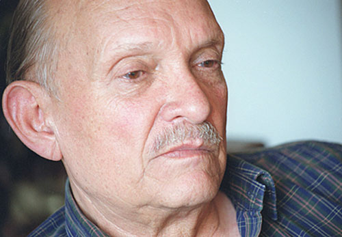Файл:Guillermo Garcia Ponce 2002.jpg