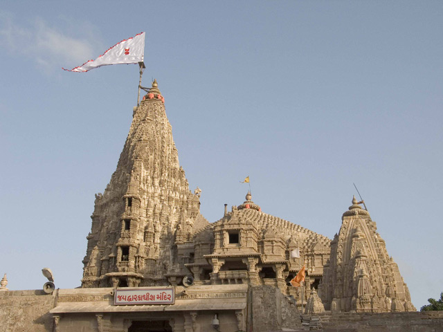 Файл:Dwarkadheesh temple.jpg