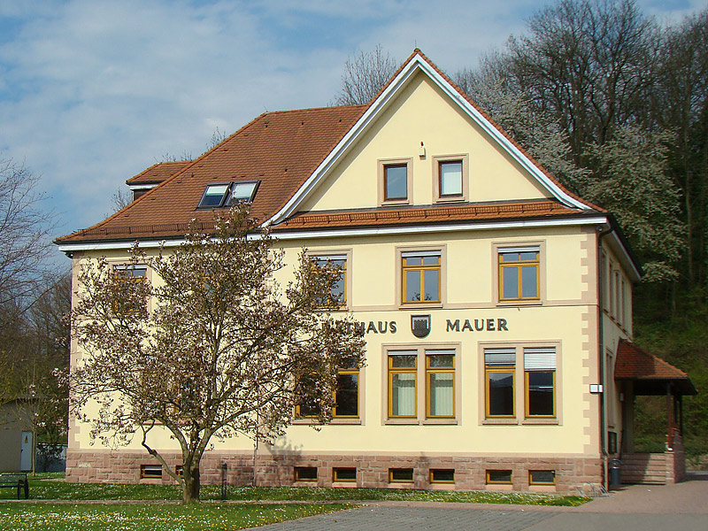 Файл:Mauer-rathaus-2008.jpg