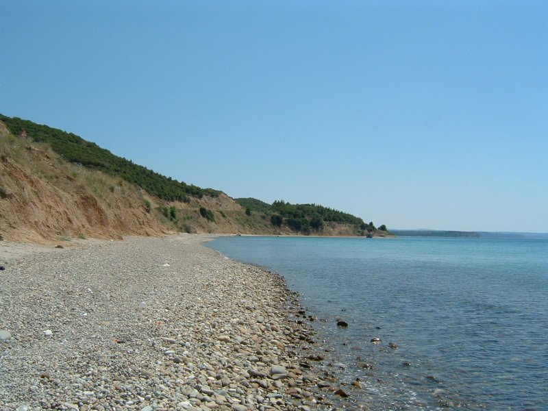 Файл:Anzac Cove beach 2004.jpg