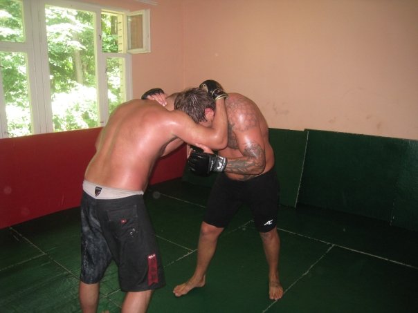 Файл:Fedor Alex Emelianenko training.jpg