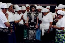 Файл:Madonna - Batuka.jpg