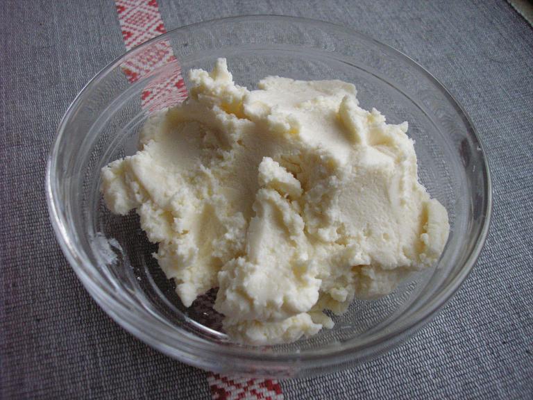 Файл:Bryndza cheese.jpg