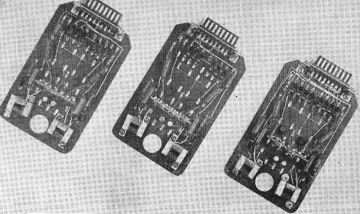 Файл:CER10,Memory sense amplifiers.jpg