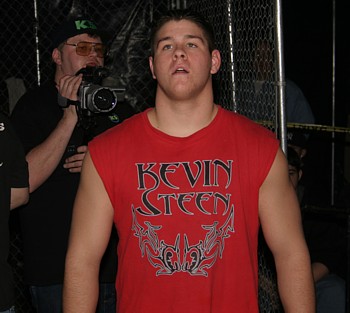 Файл:Kevin Steen.jpg