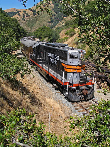Файл:NCRyTrain2006.jpg