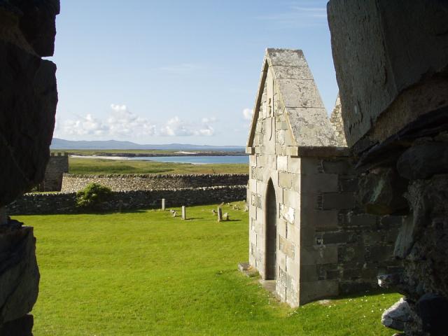 Файл:Oronsay Priory.jpg