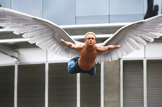 Файл:Ben Foster as Angel.jpg
