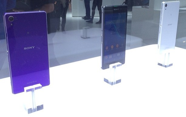 Файл:Sony Xperia Z2.jpg
