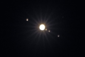Файл:Jupiter 300mm.jpg