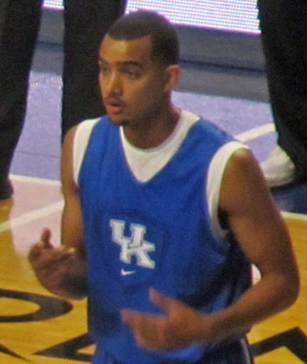 Файл:Trey Lyles.jpg