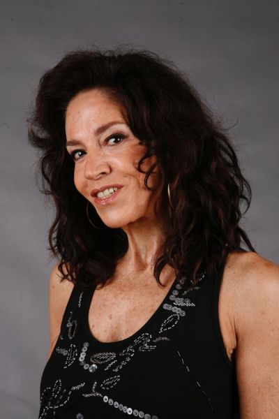 Файл:Yoná Magalhães.jpg
