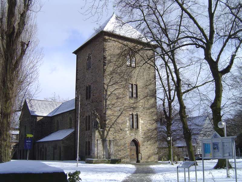 Файл:Aplerbeck Kirche St Georg.jpg