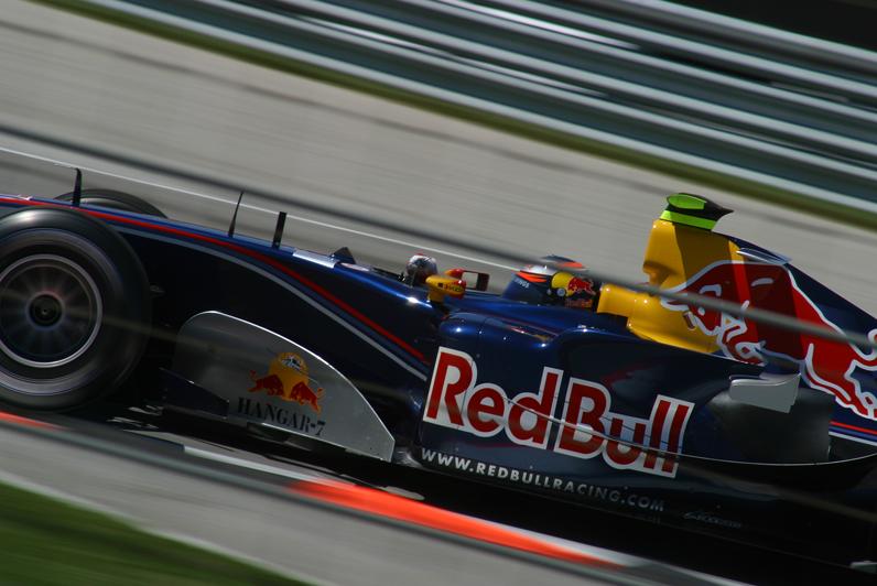Файл:Scott Speed 2005 USA.jpg