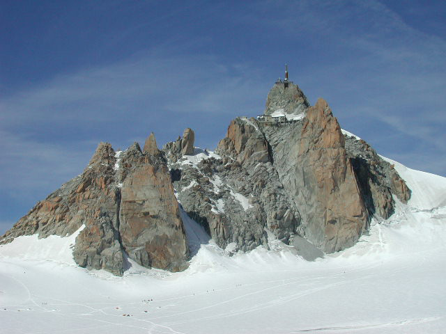 Файл:Aiguille du Mid Sud.jpg