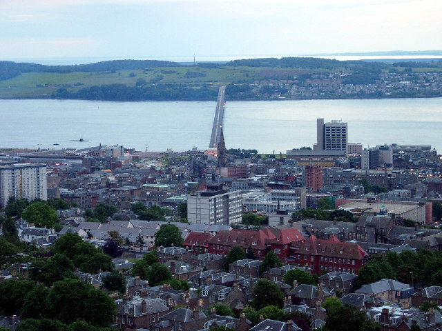 Файл:Midsummer night^ - geograph.org.uk - 9752.jpg