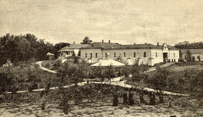 Файл:Nikolo-Tikhvinsky Monastery.jpg