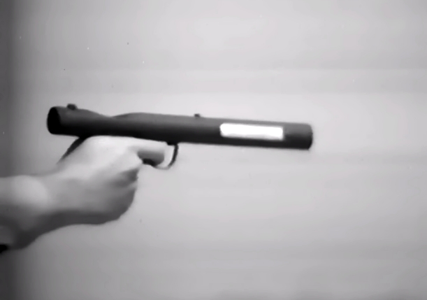 Файл:Shooting the Welrod gun.jpg