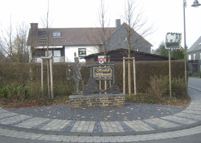 Файл:Thomm-bergmannsskulptur.jpg