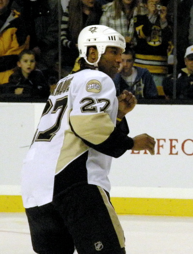 Файл:Laraque.jpg