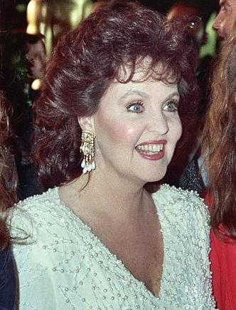 Файл:Pauline Collins 3 AA 1990.jpg
