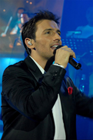 Файл:NikosVertis.jpg