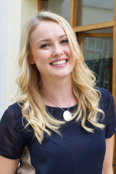 Файл:Hannah-new-BS1.jpg