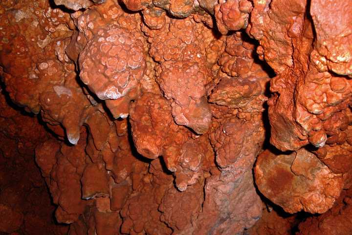 Файл:Cave Kiklop.jpg