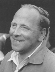Файл:Reg Parnell.jpg
