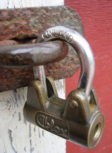 Файл:Abloy-riippulukko.jpg