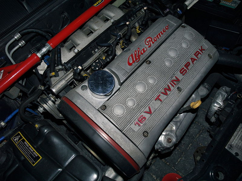 Файл:Alfa Romeo Twin Spark.jpg