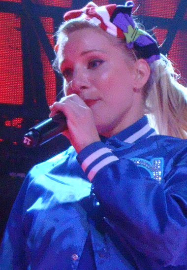 Файл:Heather Morris.png