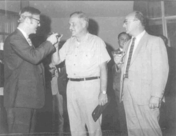 Файл:Ted Shackley.jpg