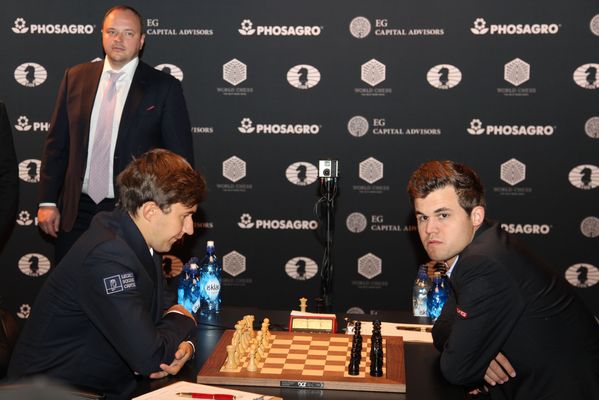 Файл:World Chess Championship 2016 Game 2 - 7.jpg