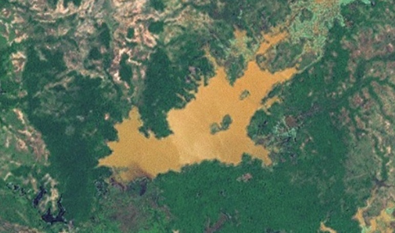 Файл:Hima lake.jpg