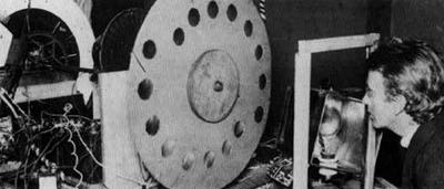 Файл:John Logie Baird, Apparatus.jpg