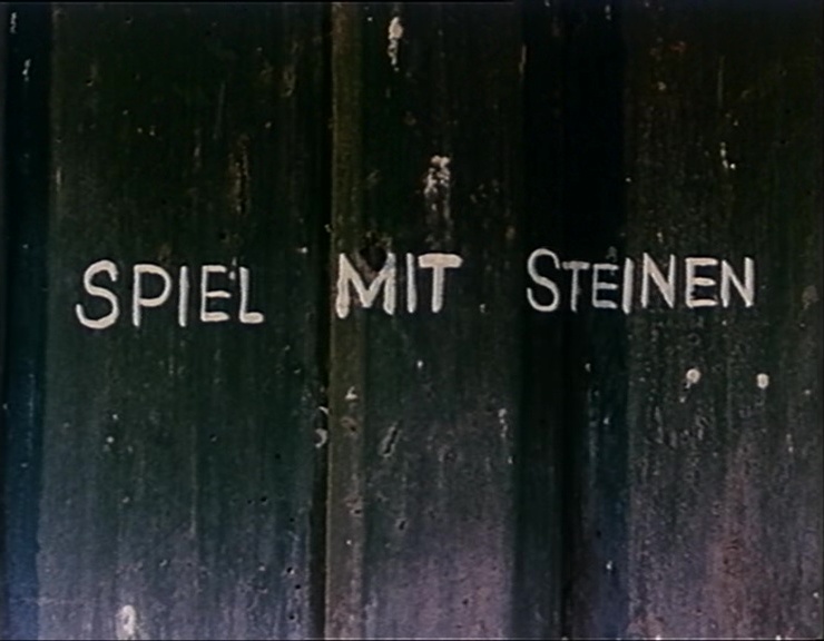 Файл:Spiel Mit Steinen Title Card.jpg