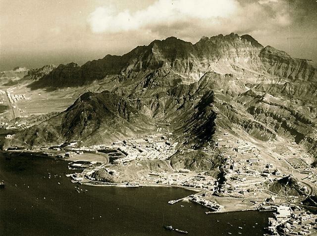 Файл:Aden Aerial View c. 1935.png
