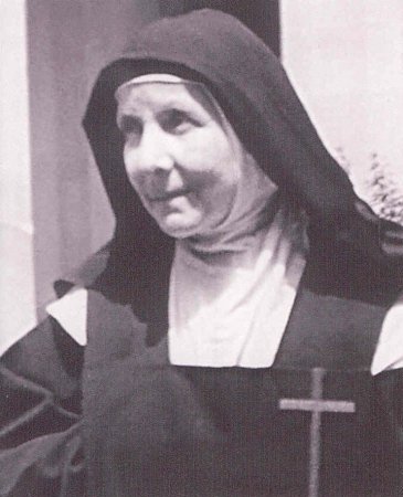 Файл:Madre Candida.jpg