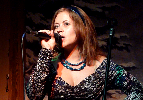 Файл:Mihalna-live-2010.png