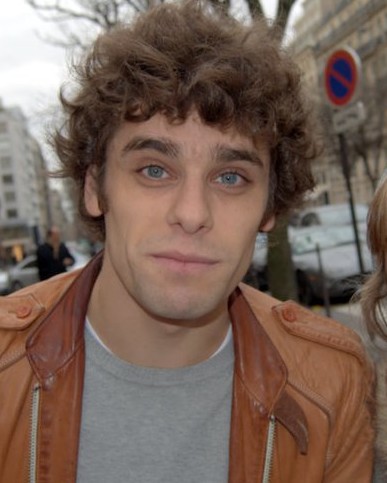 Файл:Arthur Dupont 2011.jpg