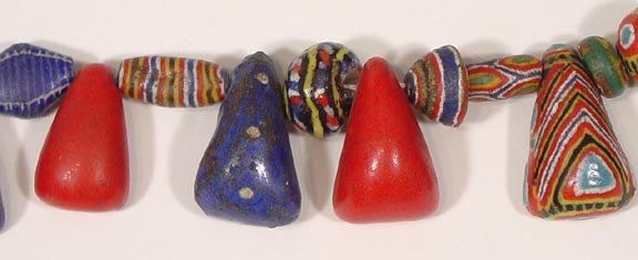 Файл:Kiffabeads.jpg