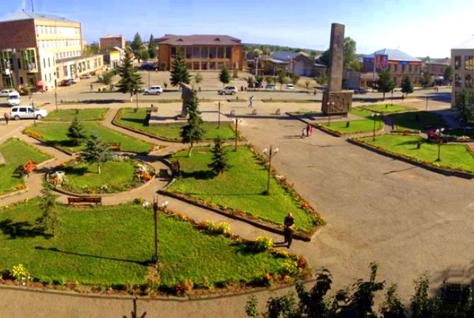 Файл:Martuni central square, Armenia.jpg