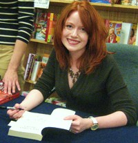 Файл:RichelleMead.jpg