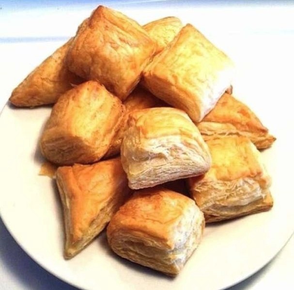 Файл:Haitian Patties.jpg