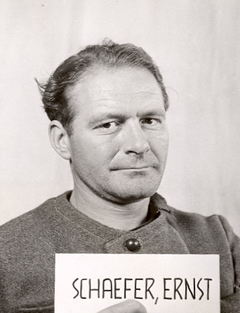 Файл:Schaefer Ernst (SS).jpg