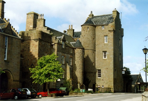 Файл:Dornoch Castle.jpg